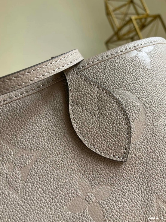 WIS VUITTON NEVERFULL LOUIS MM 0106